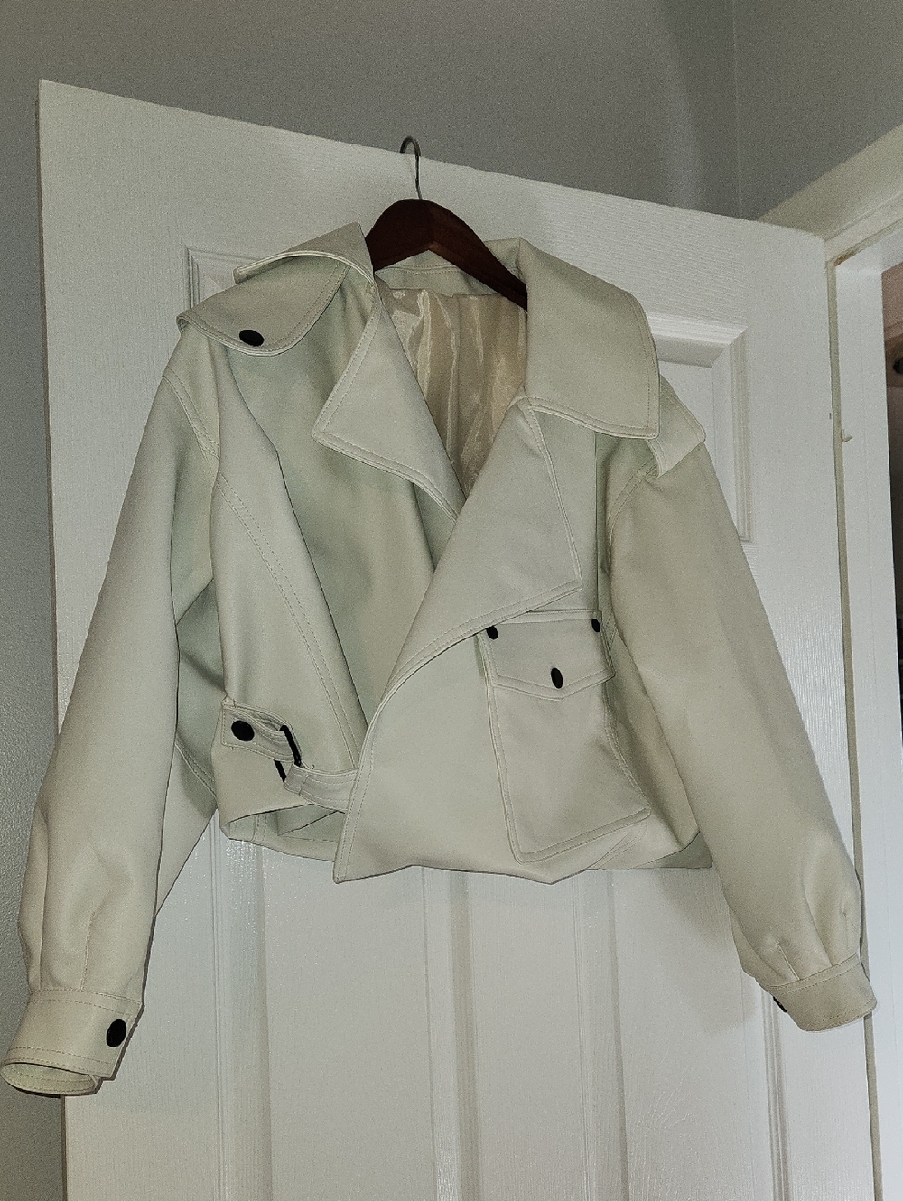 Cropped Cream Faux Leather Moto Jacket